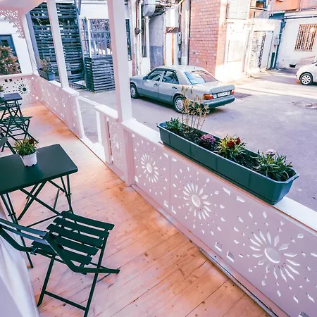 Stylish Apartments In City Centre Tbilisi Exterior photo