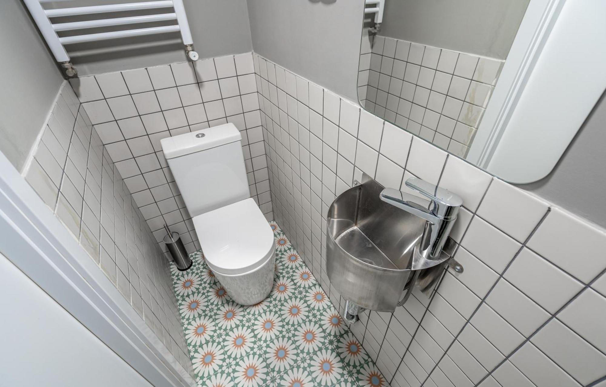 Stylish In Centre Apartment Tbilisi